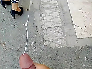 Public Cumshot Video